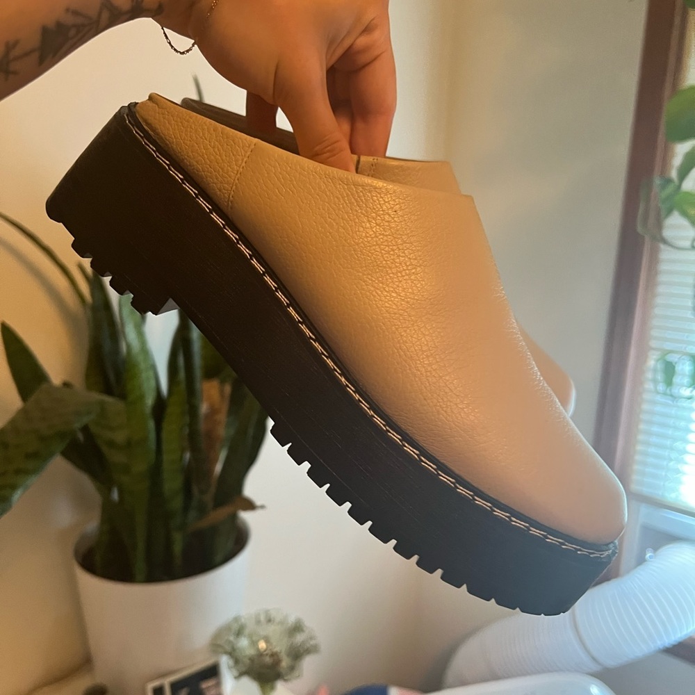 Matisse Lena Chunky Mule, Oat